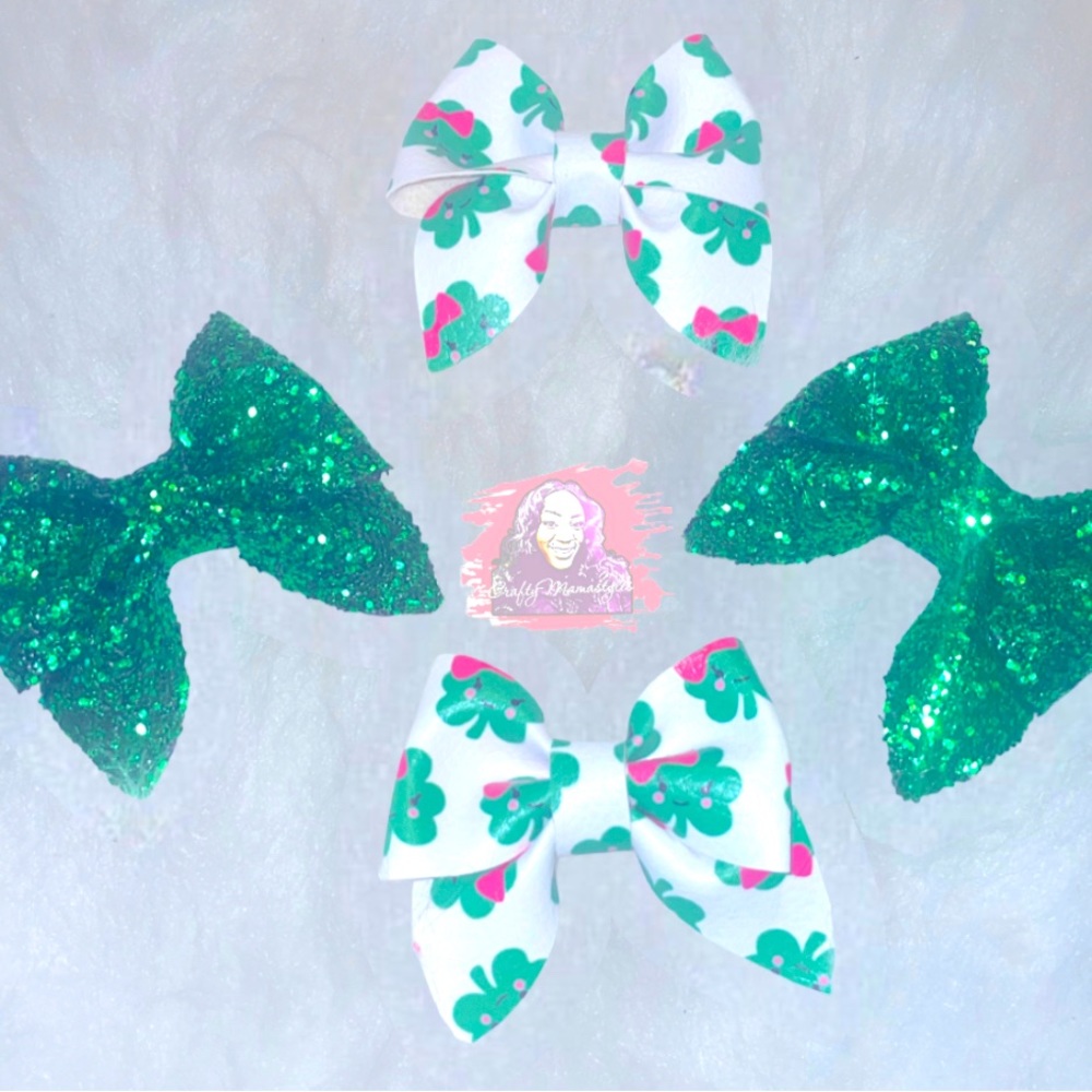 New 🎉 St. Patty pigtail hairbows